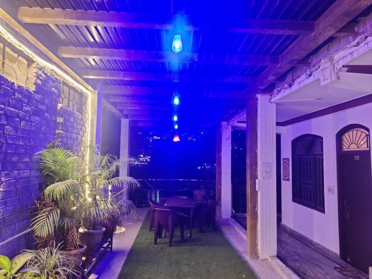 Shri Ganga View Guest House Ришикеш Экстерьер фото
