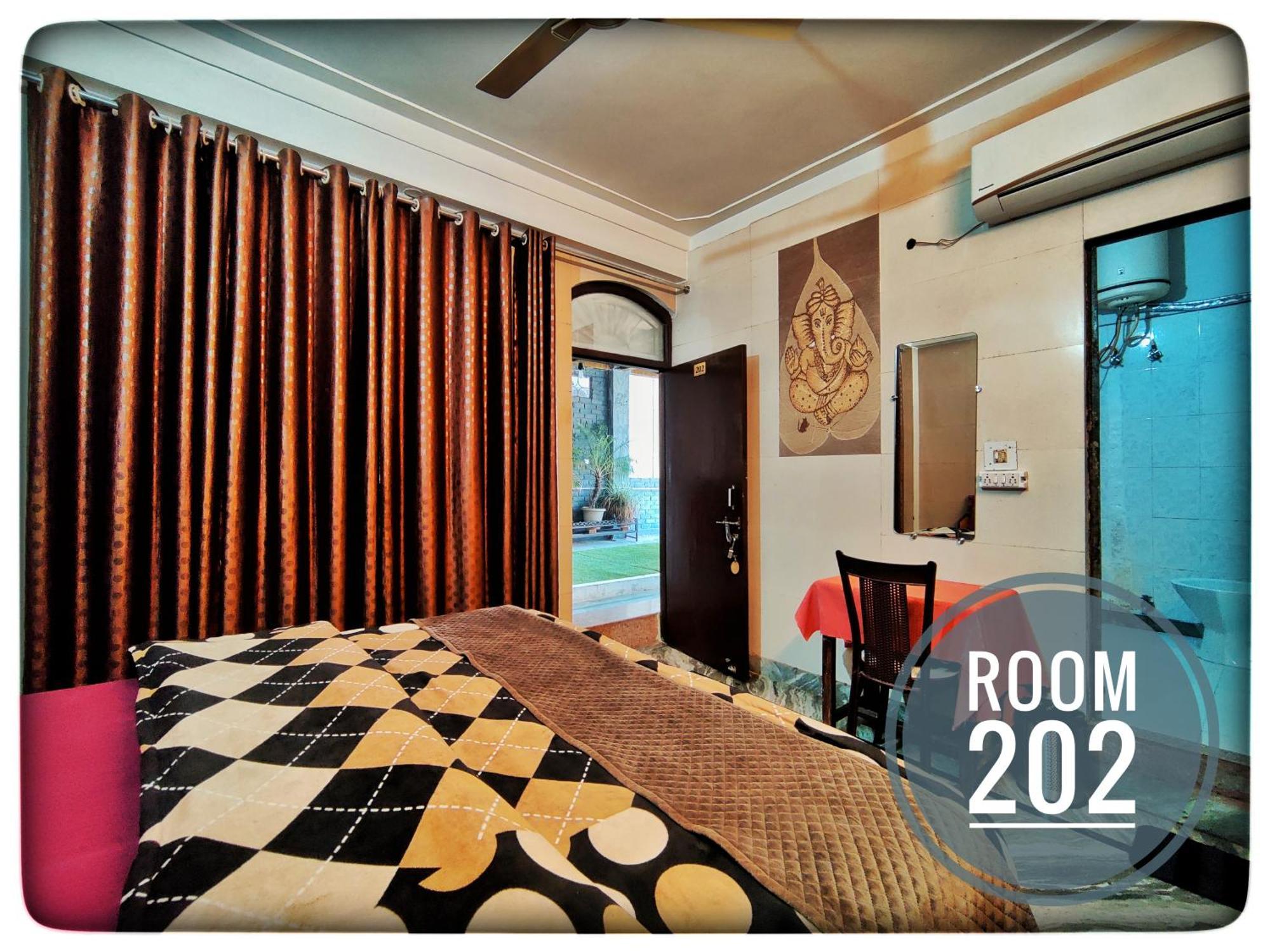 Shri Ganga View Guest House Ришикеш Экстерьер фото